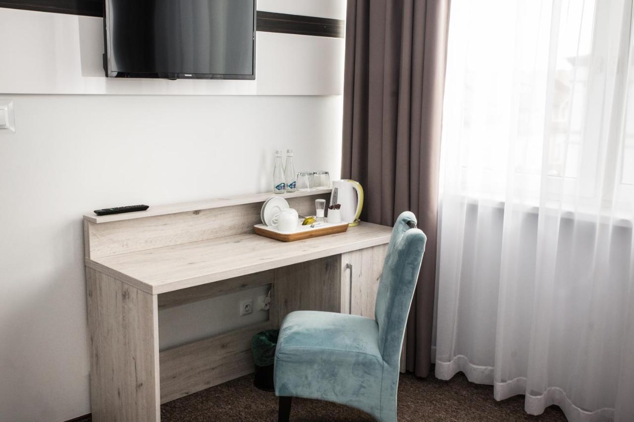 Hotel Tiffany Nowe Miasto Lubawskie Buitenkant foto